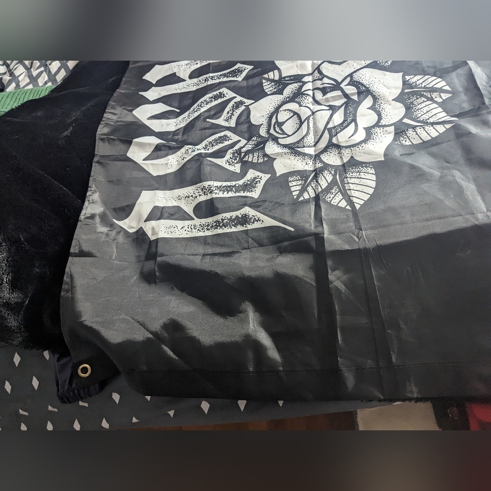ALF FLAG - Picture 2 of 4